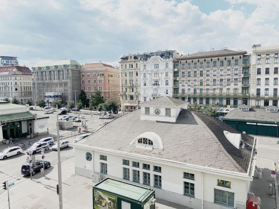 Stylish Designer Apartment At The Center Of Vienna Naschmarkt Esterno foto